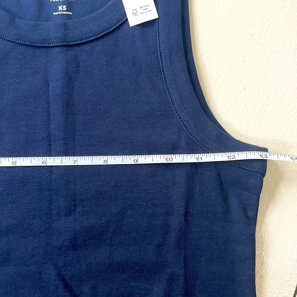 NWT J.Crew Perfect Fit High Neck Tank Top Navy Blue Womens Size XS - Picture 7 of 8